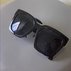 Oversized sunglasses.